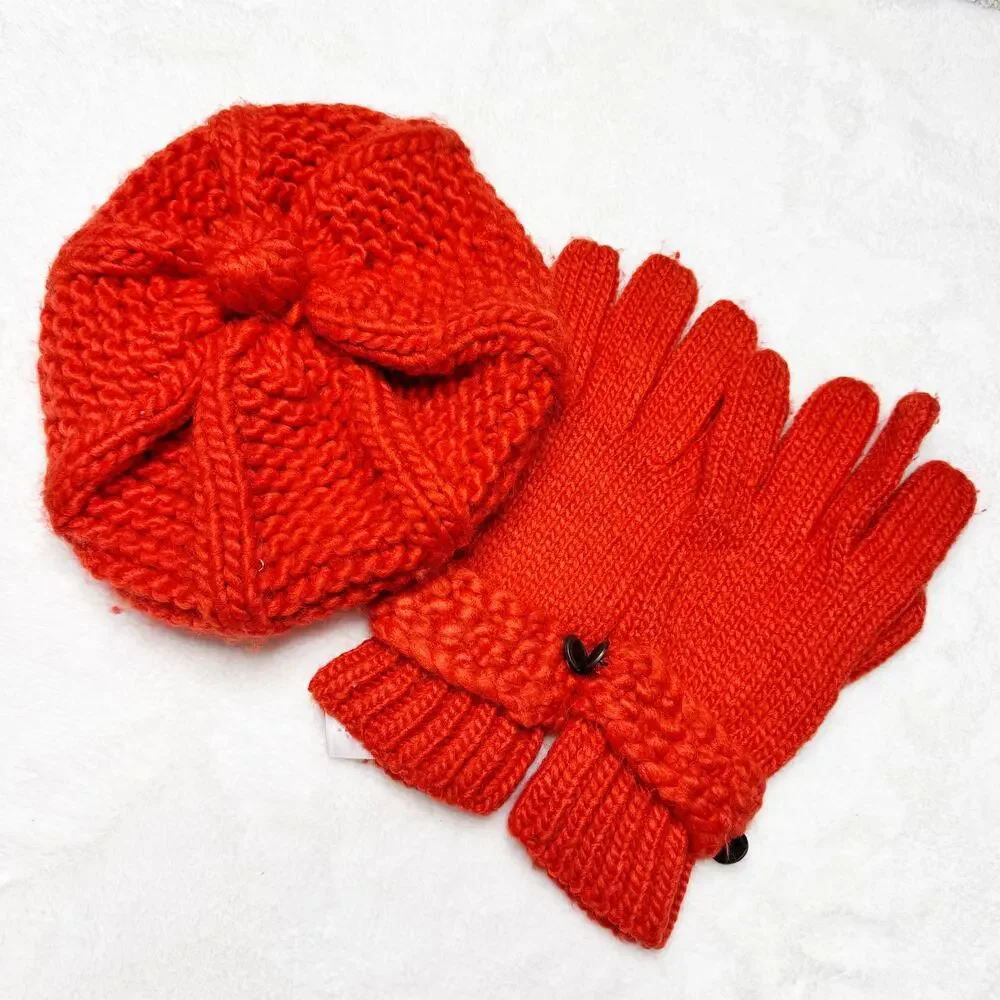 FOSSIL Orange Winter Knit Pom-pom Hat & Gloves Matching Cold Weather Set